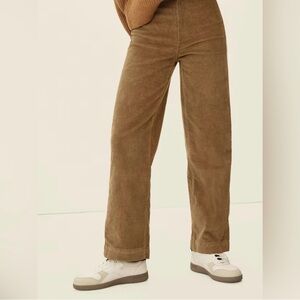 Everlane Corduroy Wide Leg Pant, size 4